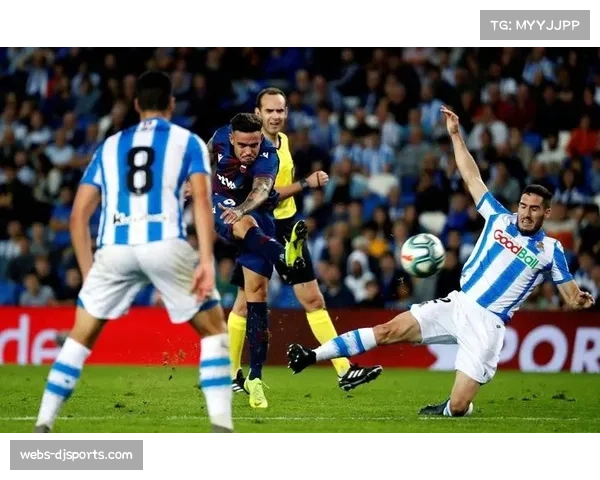 评论：格拉纳达球迷组织抗议管理层，球队低迷表现与欧战目标渐行渐远